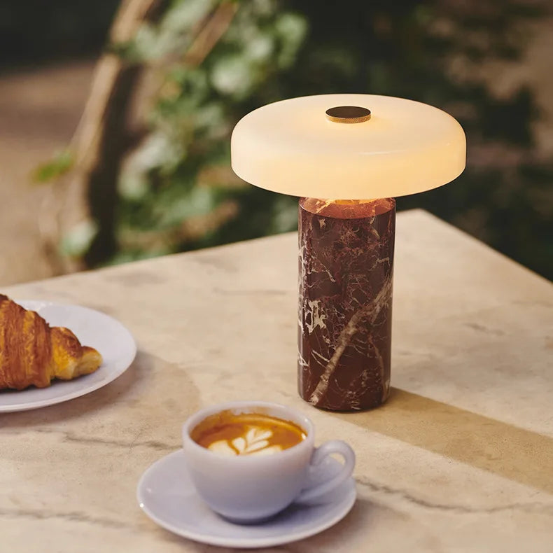 Maison Portable Lamp